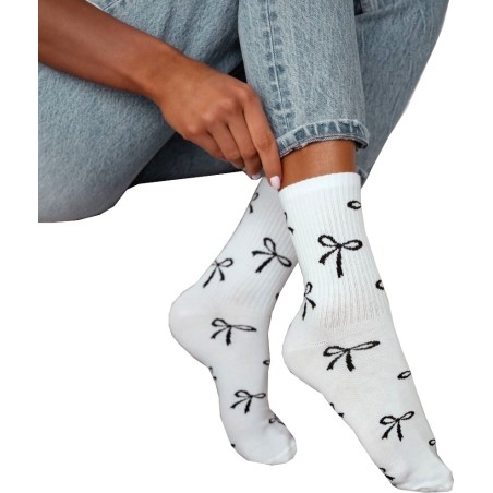 Skarpety wzorzyste Milena białe w czarne wstążki 37-41