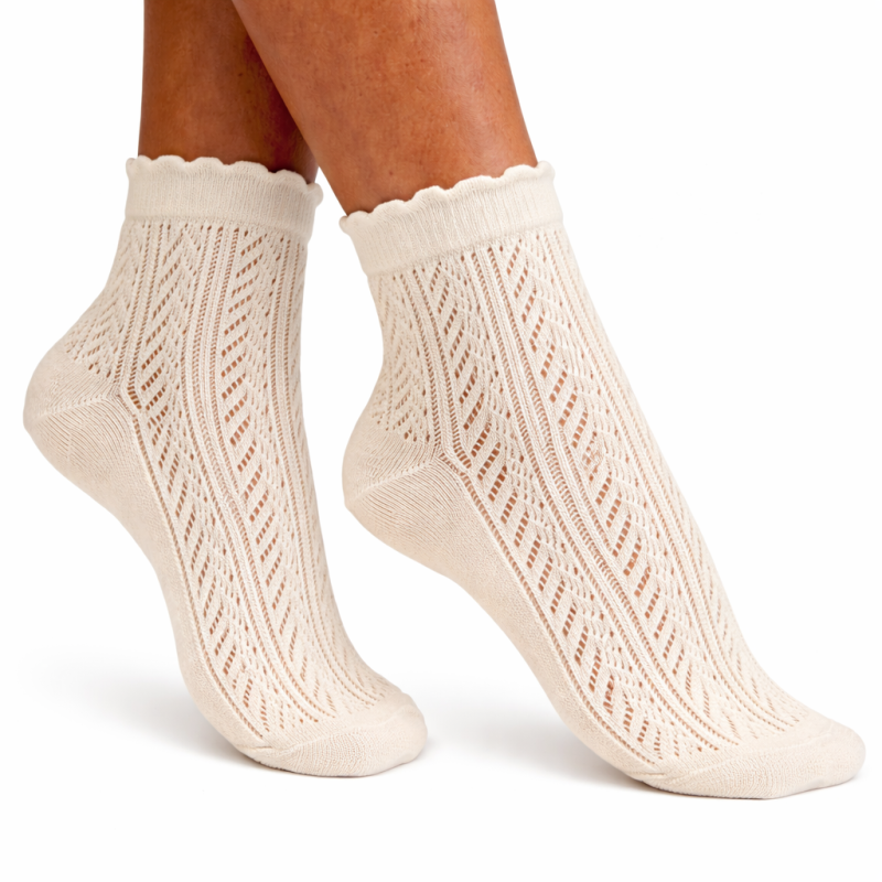 Skarpetki damskie ażurowe Milena jodełka ecru 37-41