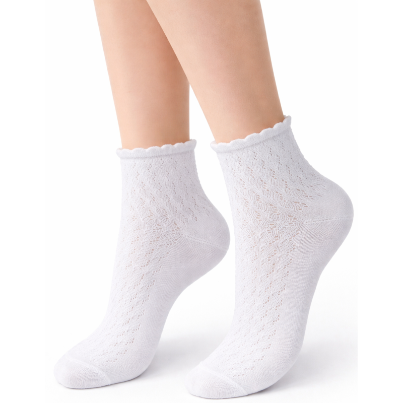 Skarpetki damskie ażurowe Milena klasyczne białe