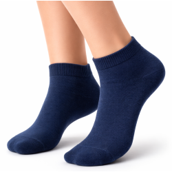 Granatowe skarpety damskie Aura.Via krótkie bawełniane gładkie