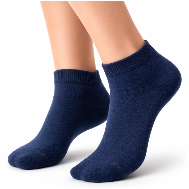 Granatowe skarpety damskie Aura.Via krótkie bawełniane gładkie